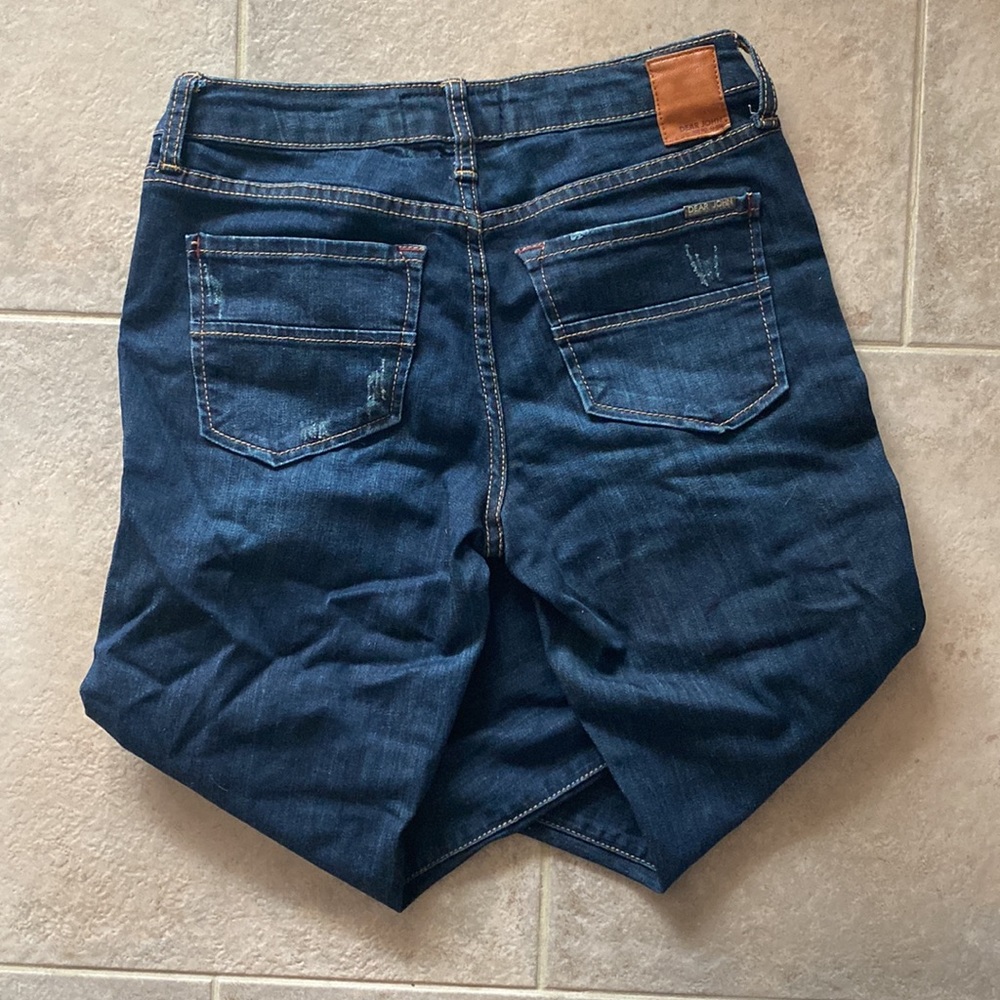 Womens capris - Picture 3 of 3